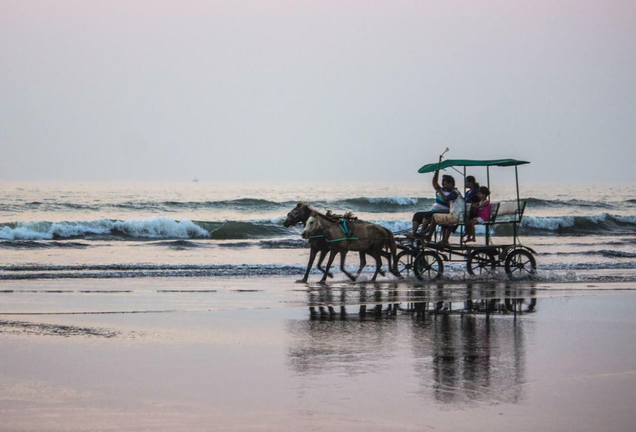 Maitreya Beach Resort ดิเวเอการ์ ภายนอก รูปภาพ