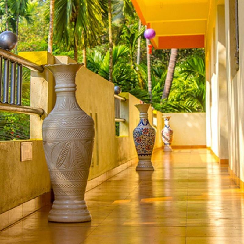 Maitreya Beach Resort ดิเวเอการ์ ภายนอก รูปภาพ
