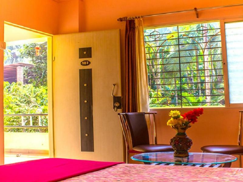 Maitreya Beach Resort ดิเวเอการ์ ภายนอก รูปภาพ